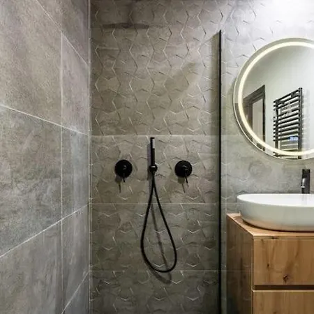 Romantic Private In Piata Romana Διαμέρισμα *